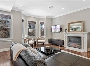 355 K St #2, South Boston, MA 02127