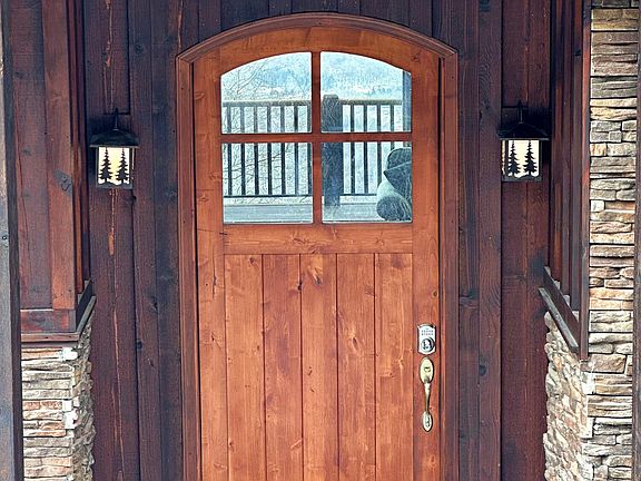 3rd image of 455 S Westridge Rd