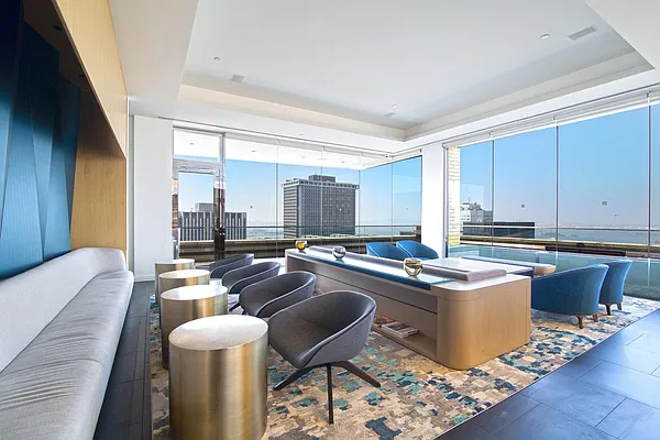 Sold by MARKONDO LLC | media 6