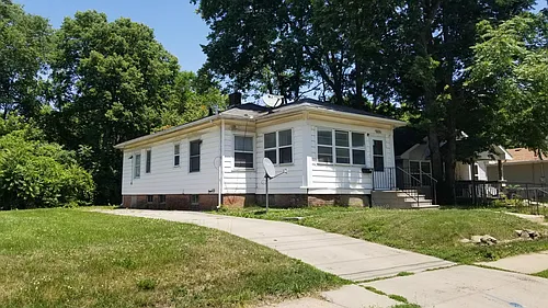 1325 College Ave Photo 1