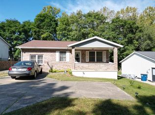 67 N St, Bedford, IN 47421