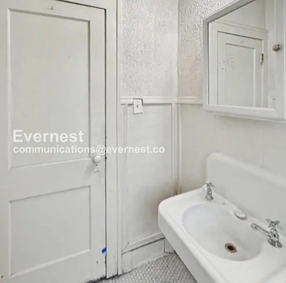 11391 Belleterre Ave #1S — Photo 21