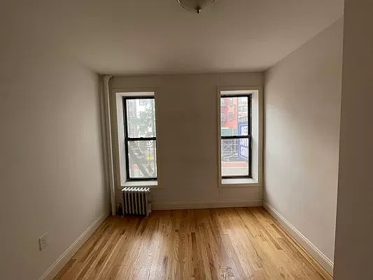 1st image of 323 E 14th St #5