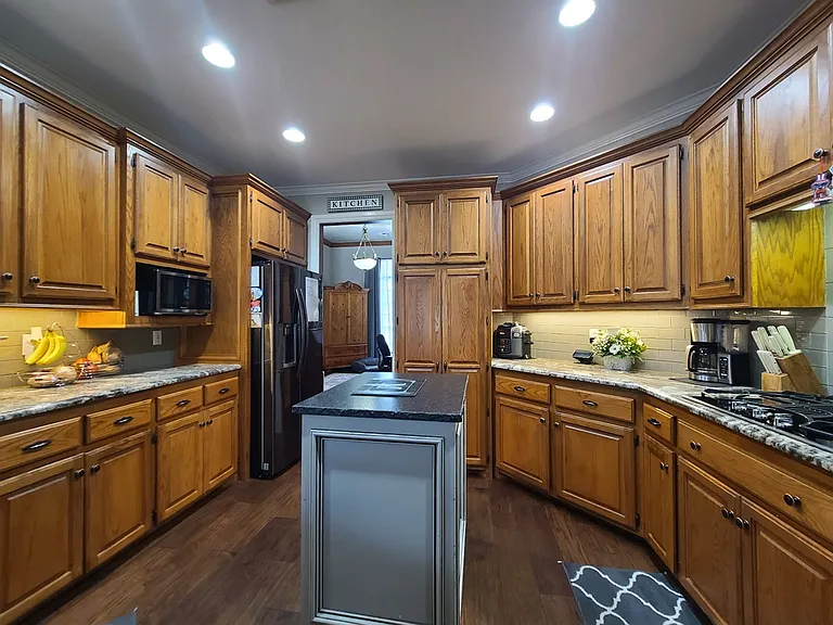413 Hamptonridge Rd — Photo 20