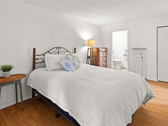 2nd image of 171 Highland St APT 103