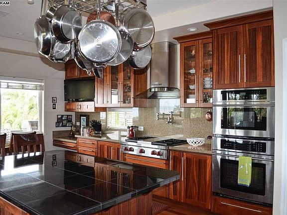 4th image of 575 Kumulani Dr