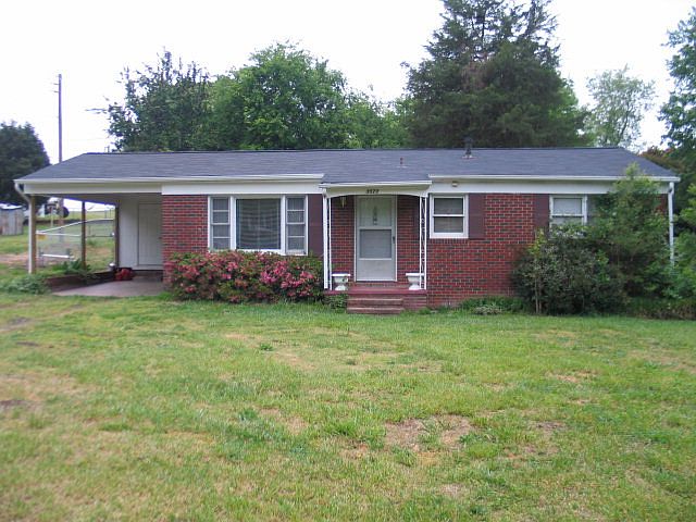 1st image of 3023 Curtis St