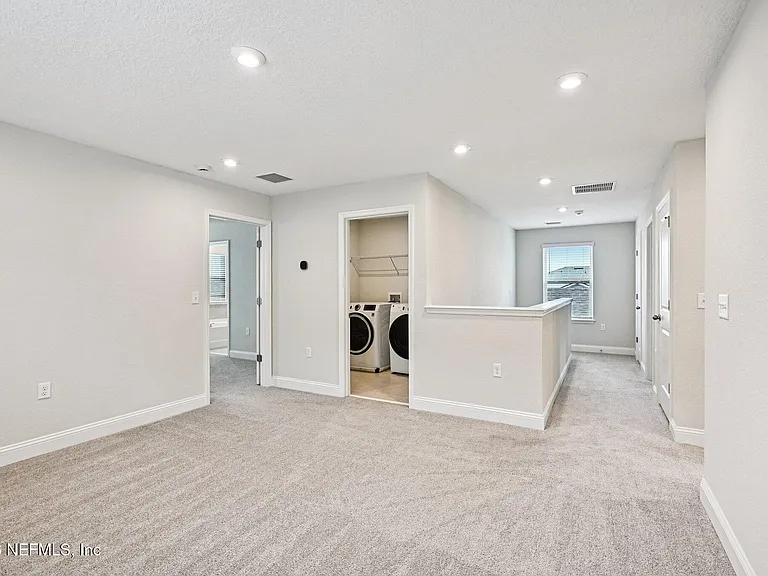 13019 Holsinger Blvd — Photo 33