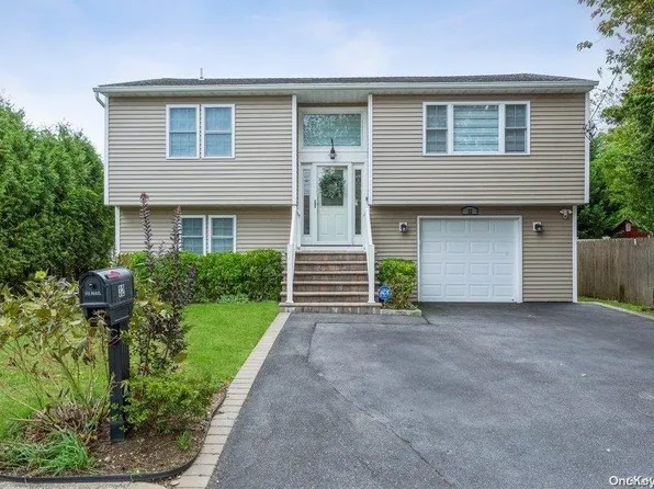 32 Grange Street, Huntington, NY 11743