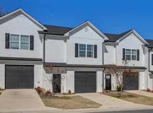 619 Pompano Dr, Greensboro, NC 27410