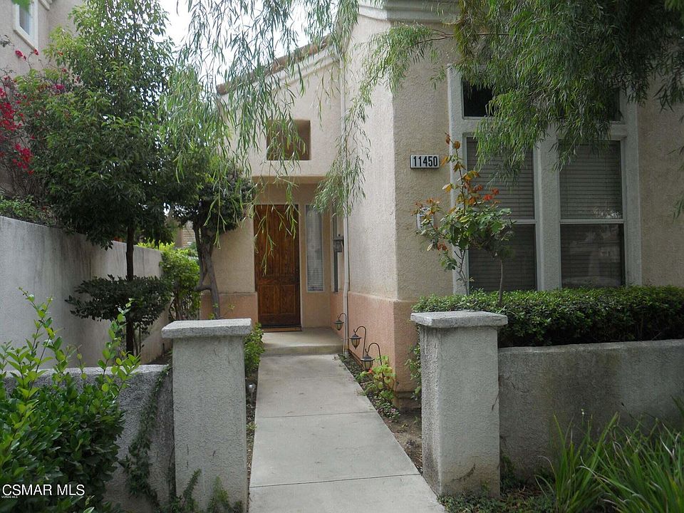 1st image of 11450 Gentlewood Dr