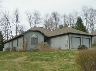 256 S Hampton Dr, Bristol, TN 37620