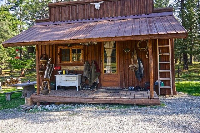 1st image of 158 Bitterbrush Ln