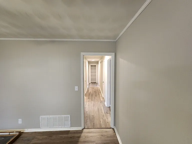 5401 Lichfield Rd — Photo 17