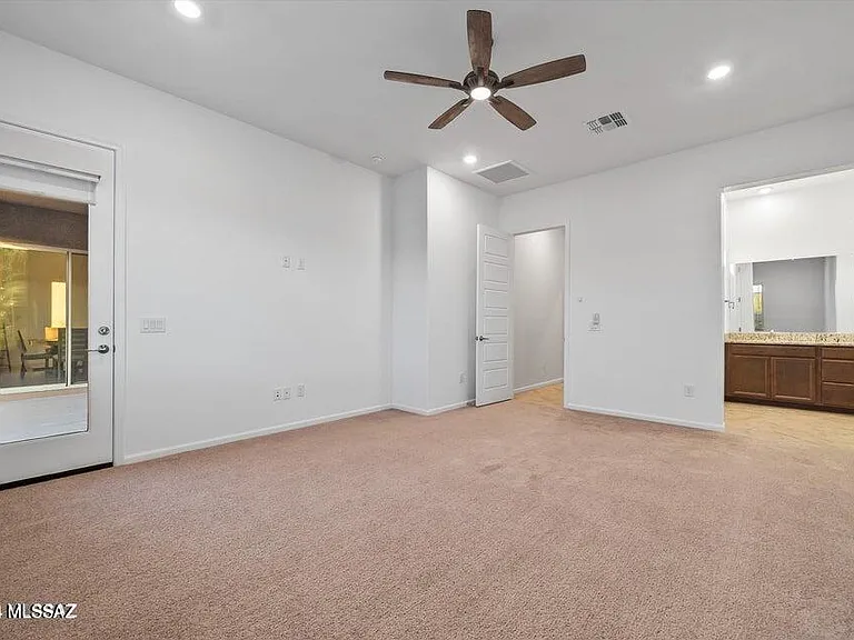 10623 N Iron Peak Dr — Photo 21