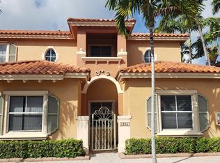 4965 Leeward Ln, Fort Lauderdale, FL 33312