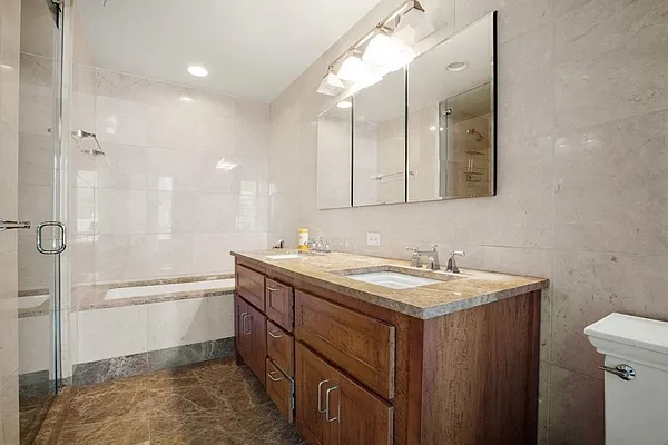 Sold by Compass | media 18