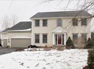 6970 Bentley Dr, Kalamazoo, MI 49009