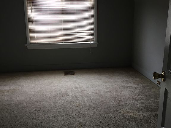 2nd image of 3026 Gilbert Ave