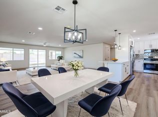 9901 W Raintree Dr, Sun City, AZ 85351