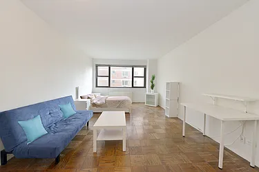 Rented by Cooper & Cooper Real Estate