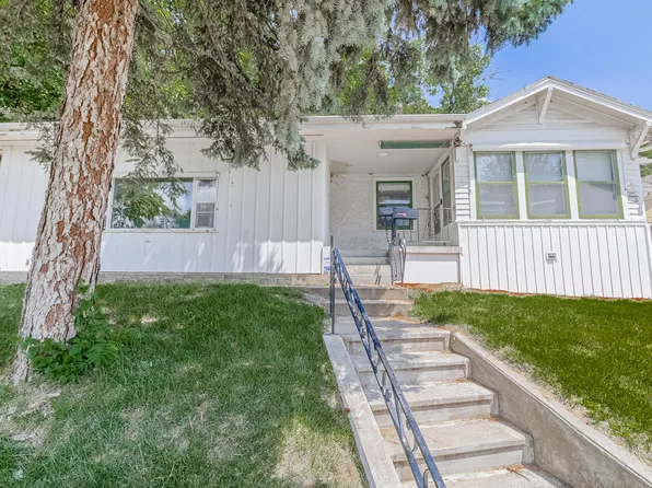 429 N 6th St, Council Bluffs, IA 51503