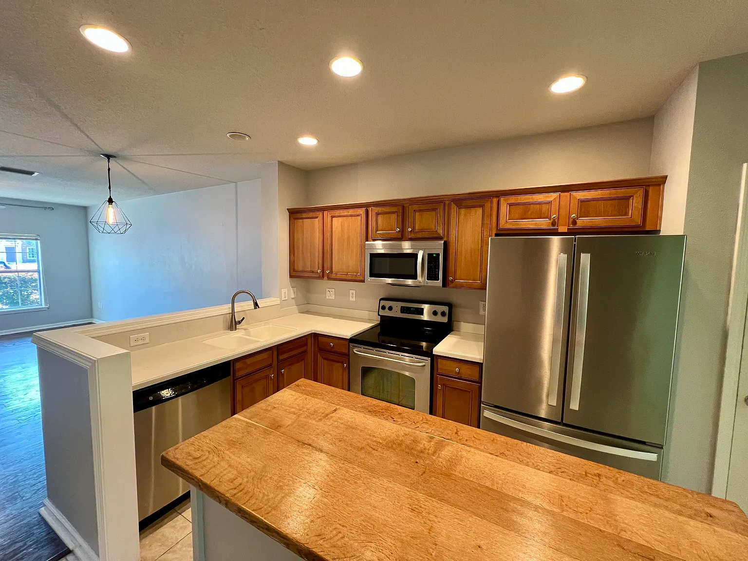 8124 Summer Palm Ct — Photo 4
