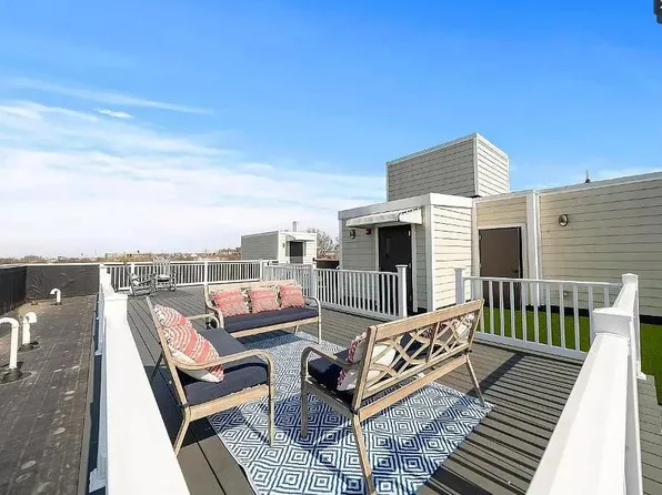 186 Kensington Avenue image 9 of 16