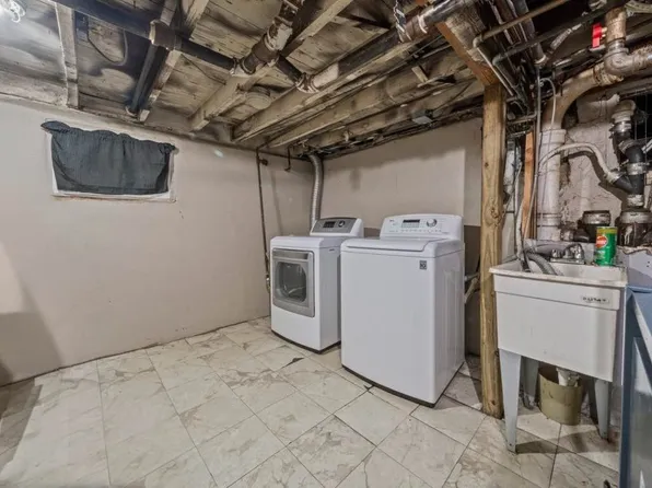 1419 East 54th Street image 15 of 16