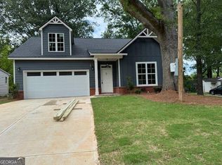 325 Garrison Dr SE, Marietta, GA 30060