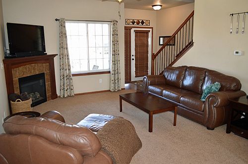 3rd image of 1696 Burr Dr