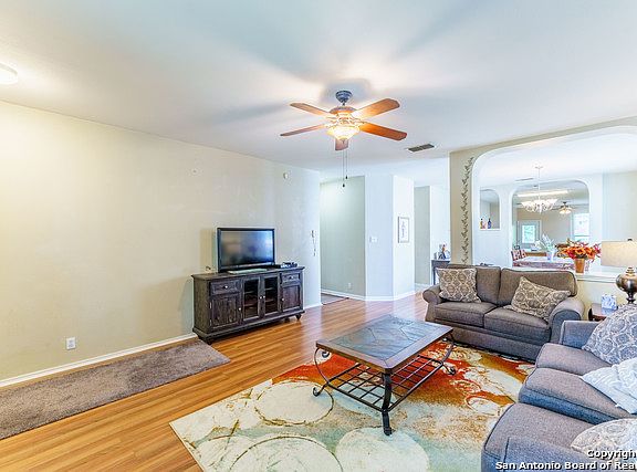 5th image of 9243 Foxgrove Way