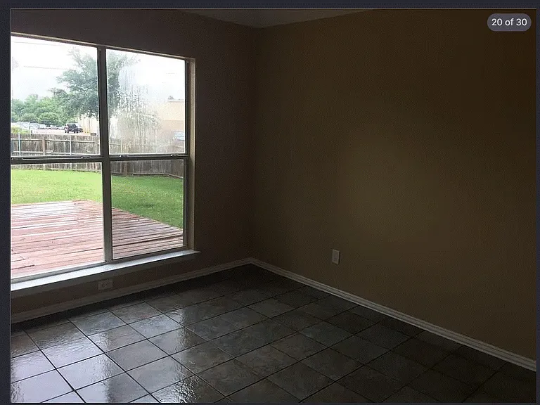 2202 Brookview Dr — Photo 23