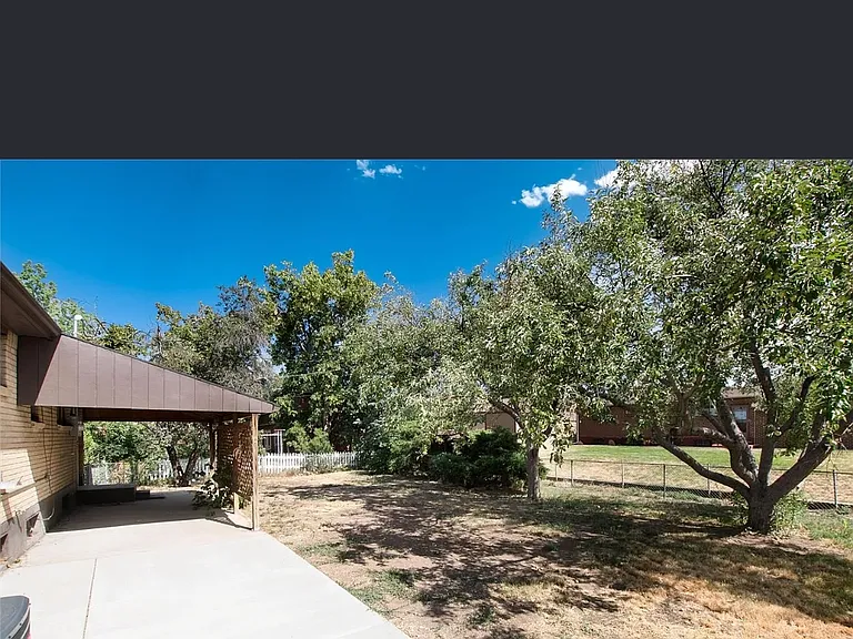 1120 W Oxford Ave — Photo 14