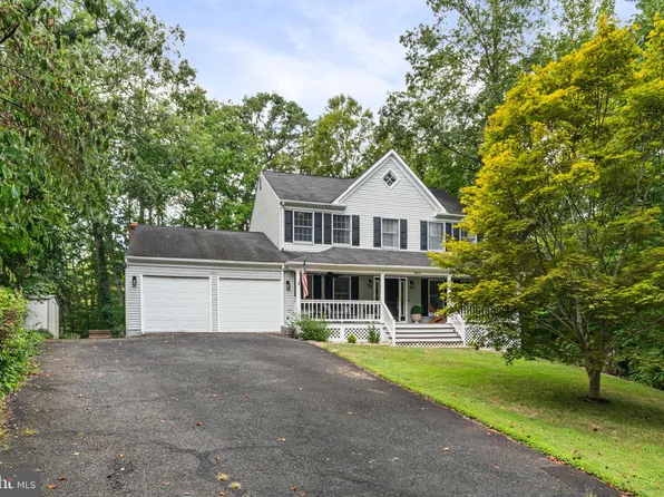 2211 Aquia Dr, Stafford, VA 22554