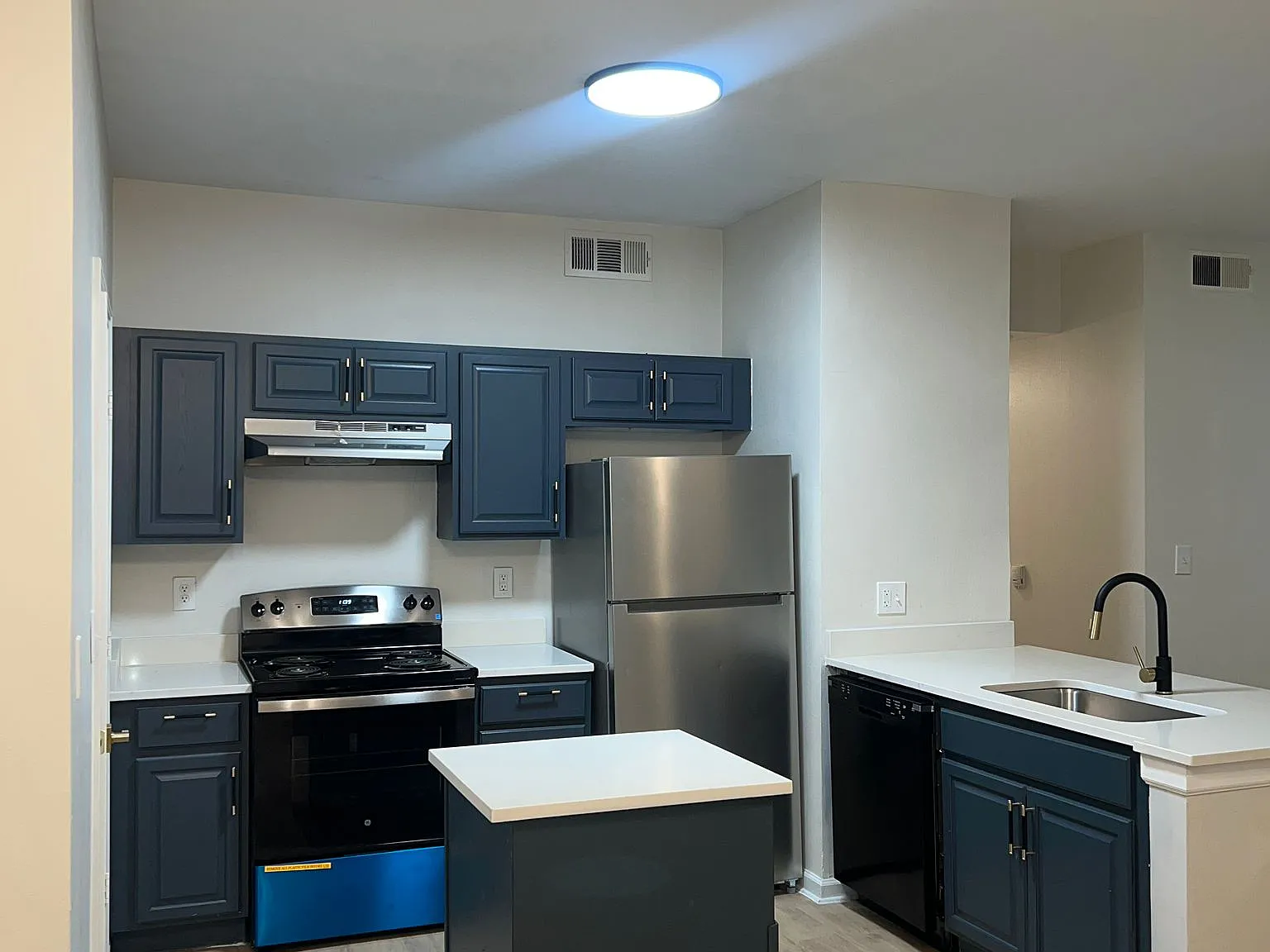 Riata Apartments LLC — Photo 4