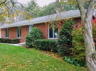 3440 Fox Hollow Cir, Lincoln, NE 68506