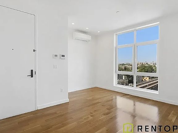 2nd image of 1875 Atlantic Ave #412