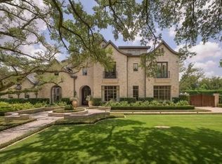 5449 Tupper Lake Dr, Houston, TX 77056