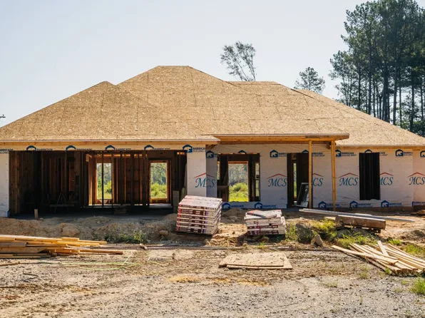 126 Stevenson Rd, Laurel, MS 39443