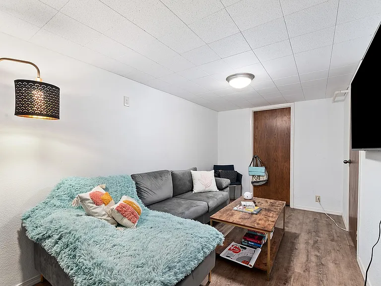 2310 W State St #2 — Photo 11