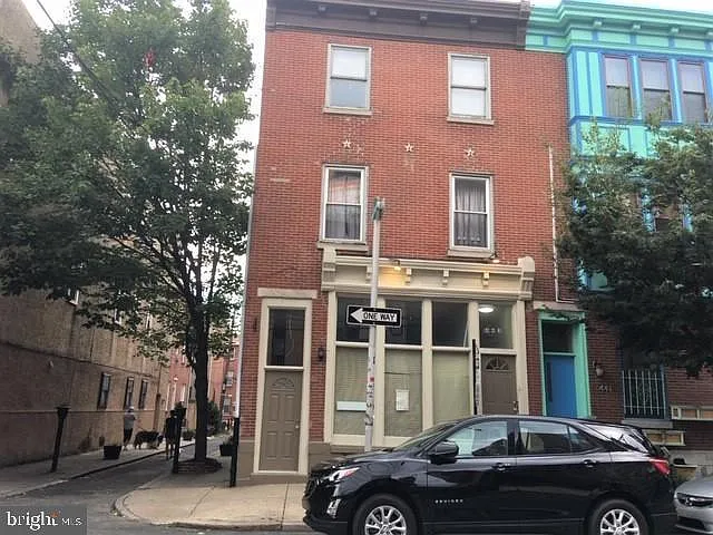 443 Fairmount Ave #D