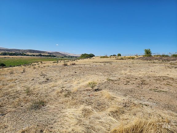 5th image of Bully Creek Rd