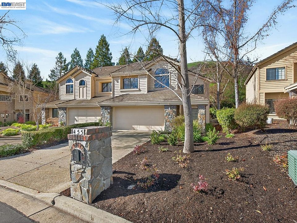 1st image of 455 Eagle Valley Way