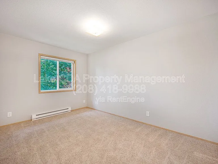 1611 E Montana Ave #C — Photo 16