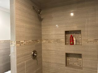 30 Avon St, Wakefield, MA 01880