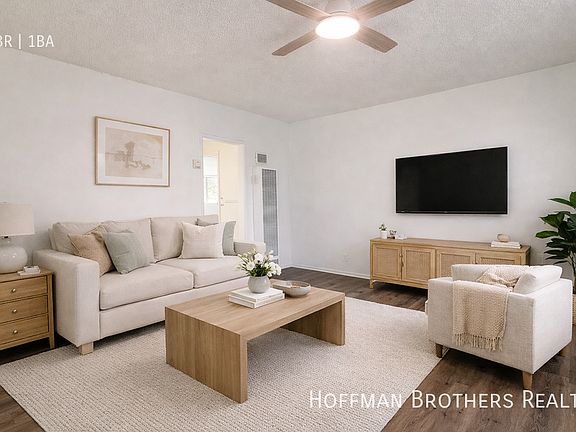 3rd image of 1819 S Oxford Ave APT 16