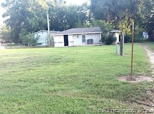 203 W 9th St S, Claremore, OK 74017