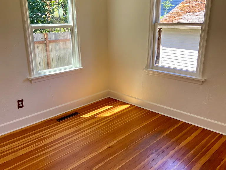 Back bedroom