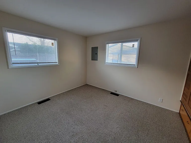 3125 Boynton Ave — Photo 32